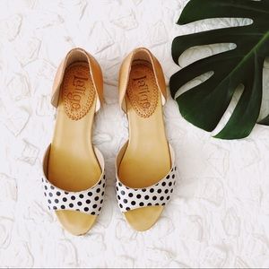 {Latigo} Mollee Peep Toe Flat Size 6